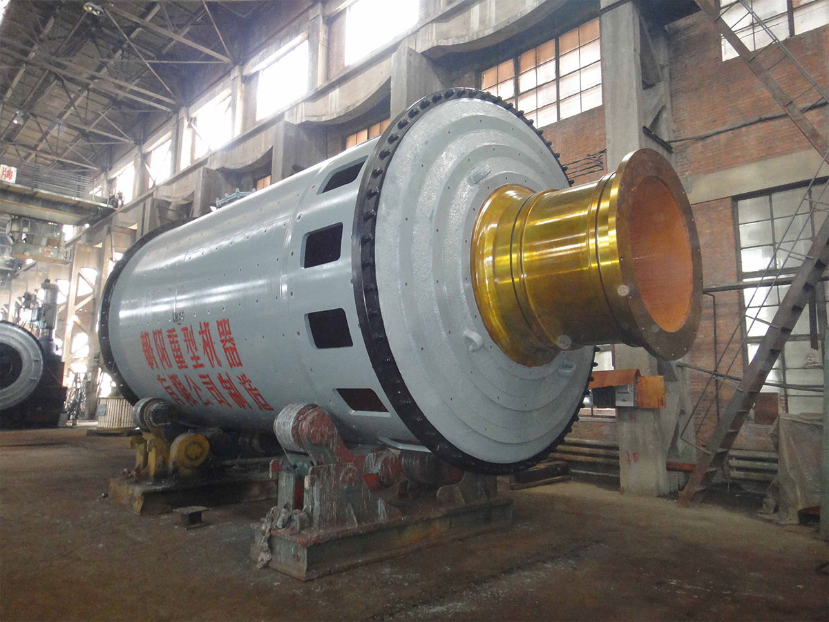  潤磨機